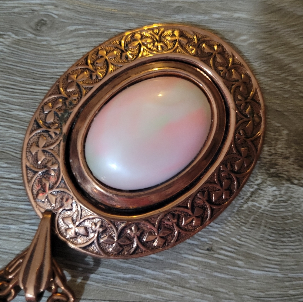 Vintage Copper W Faux White & Pink Pearl Clip On Earings & Necklace Set - Picture 5 of 15